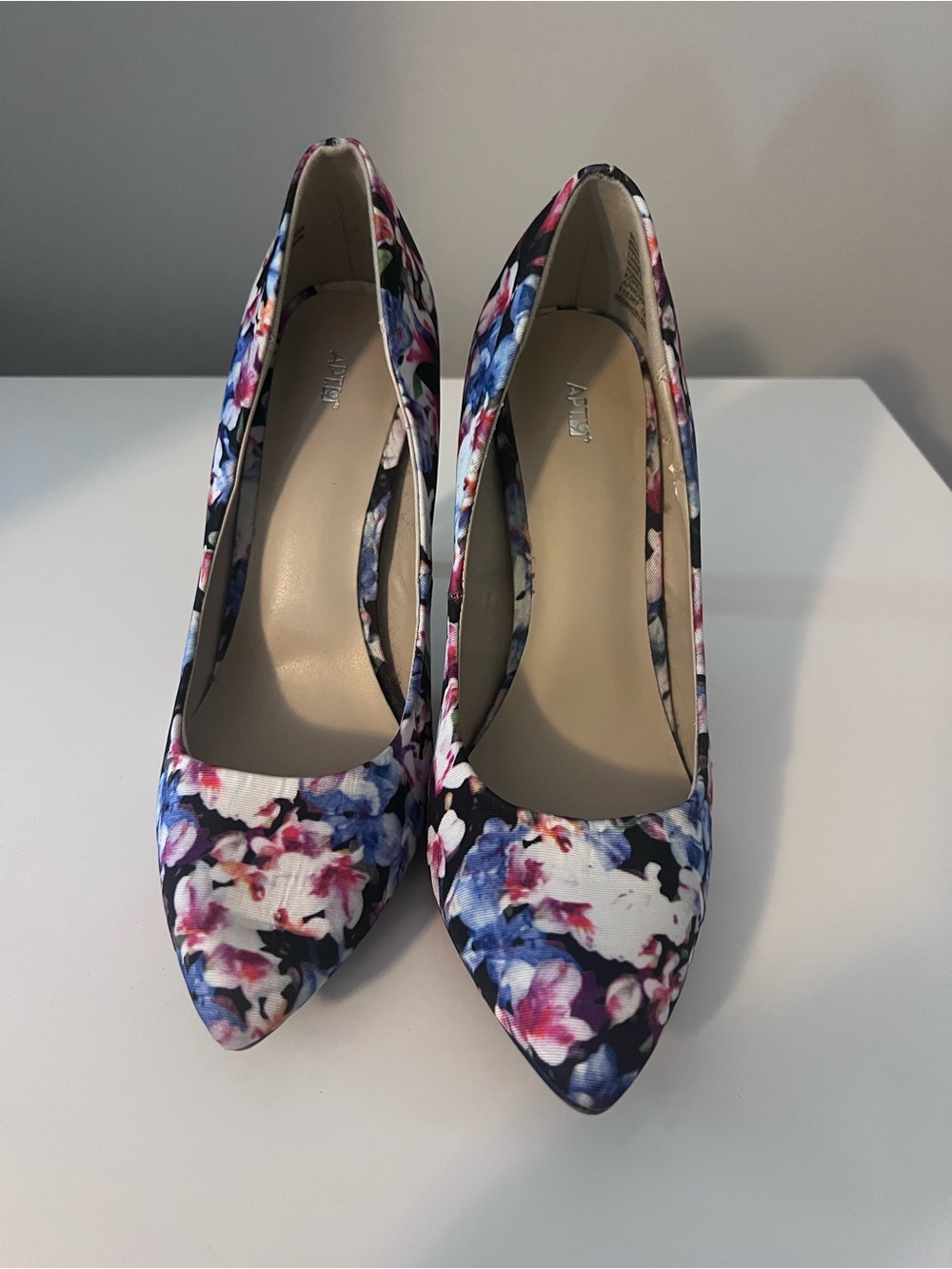 Apt 9 Floral Pointed-Toe Pumps